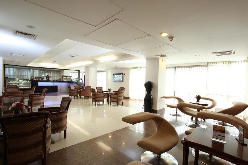 Dhaka Regency Hotel & Resort Limited Zewnętrze zdjęcie