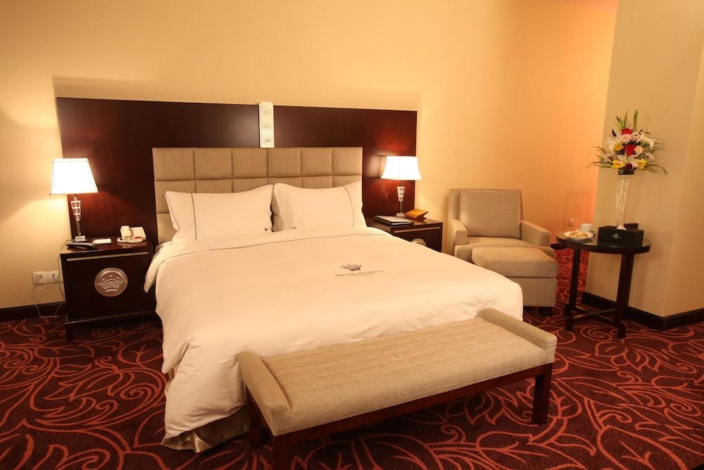 Dhaka Regency Hotel & Resort Limited Zewnętrze zdjęcie