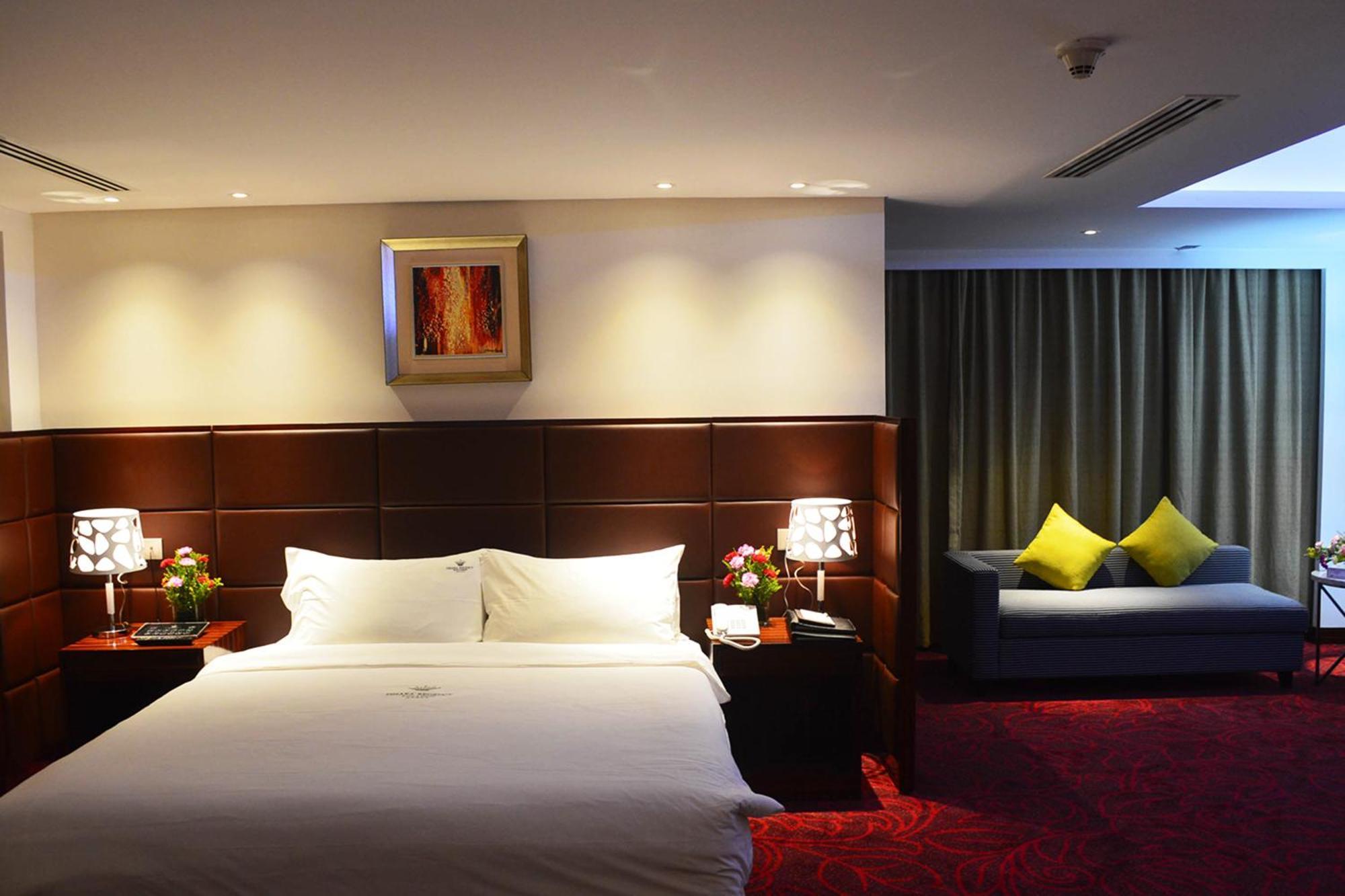 Dhaka Regency Hotel & Resort Limited Zewnętrze zdjęcie